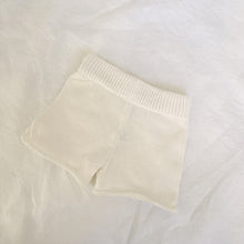 Load image into Gallery viewer, Palm Shorts - Lemonade
