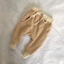 Load image into Gallery viewer, Heritage Reverse French Terry Pants - Buff
